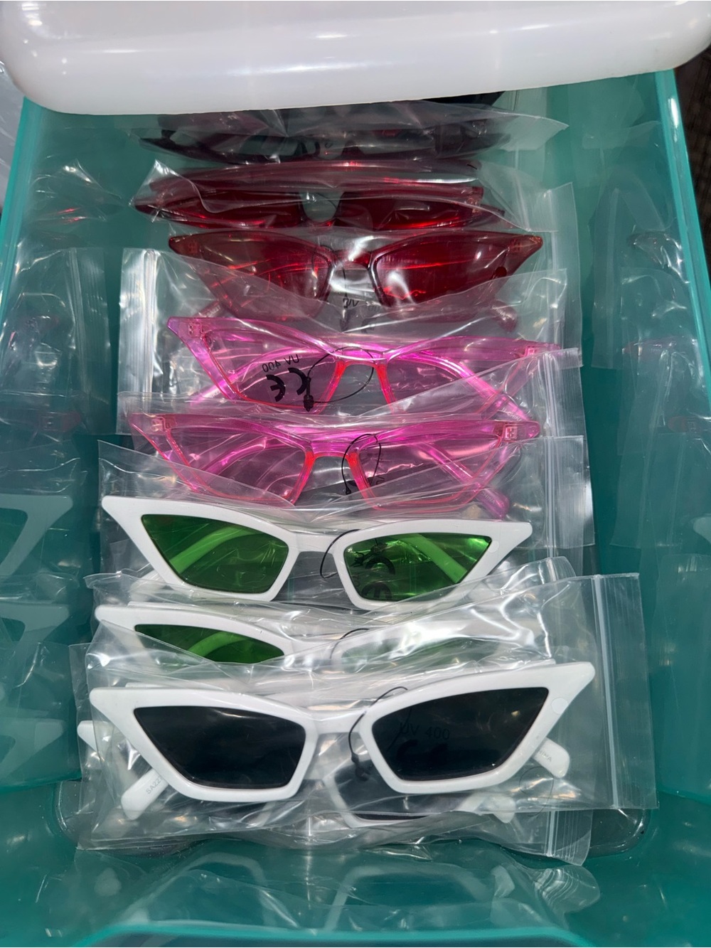 Wholesale Lot of 10 Cat-Eye Sunglasses in White, Pink, Red